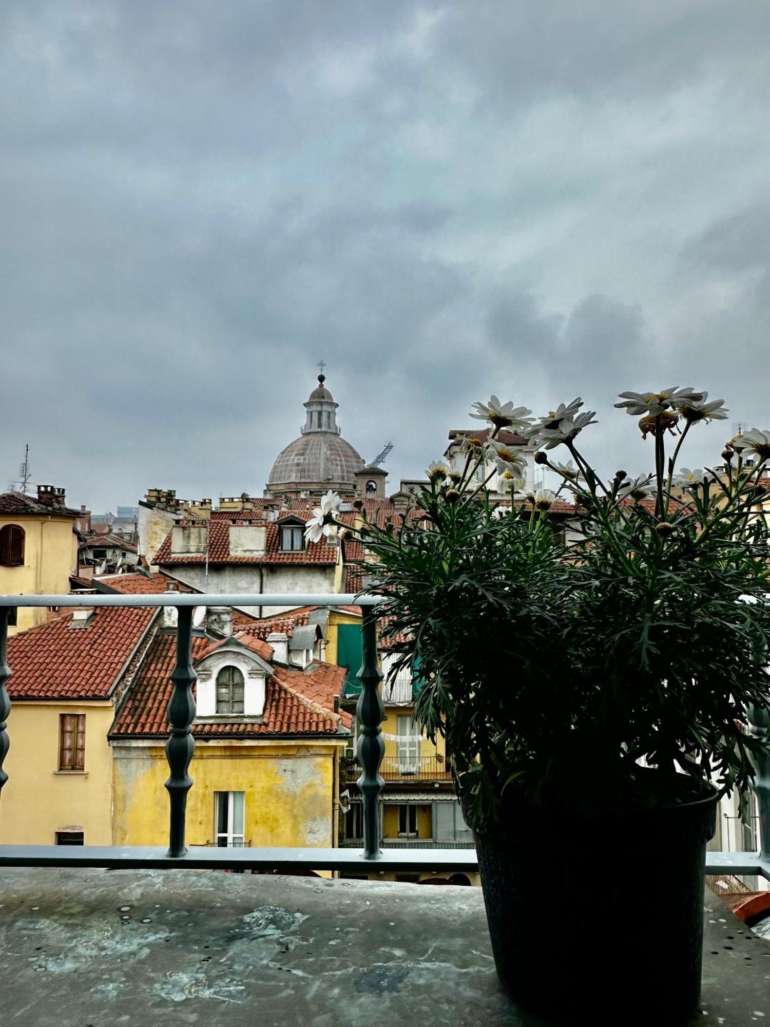 Apartament Loft Centro Storico Tommaso Turyn Zewnętrze zdjęcie